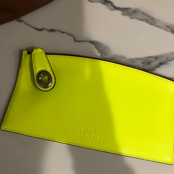 Authentic Coach Tote - Picture 3 of 3